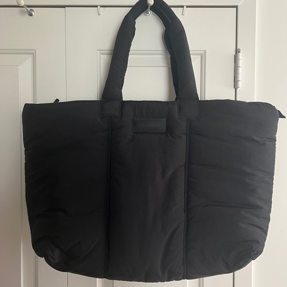 ASOS Weekend Collective Oversized Padded Nylon Weekender Tote - Picture 5 of 8